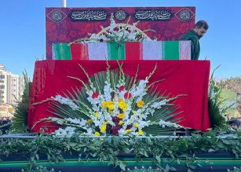 تشییع پیکر پاک ۶ شهید گمنام در البرز